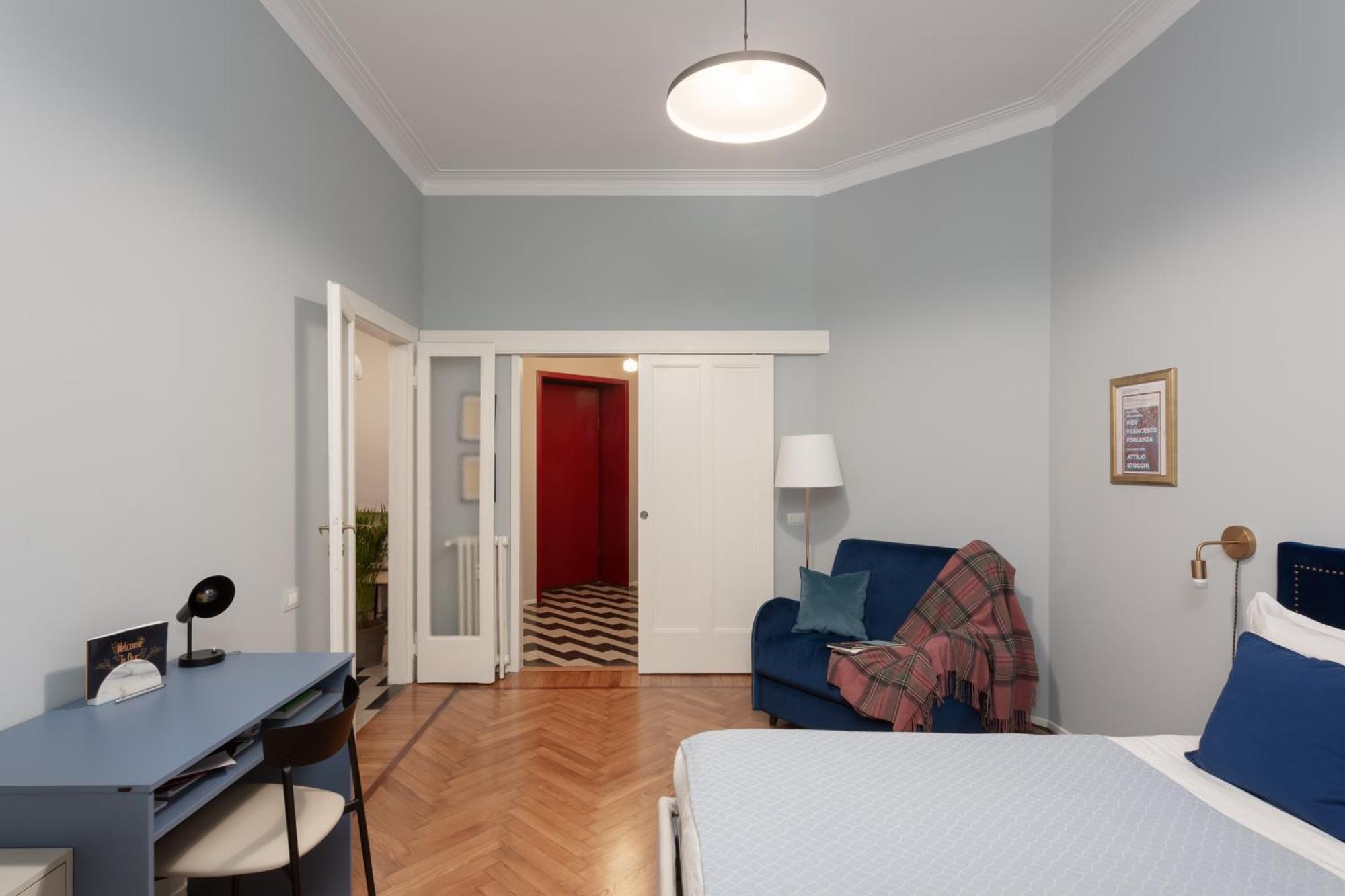 La Apartment *